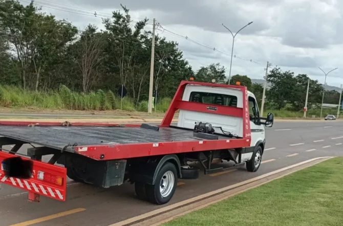 Reboque em Grumari